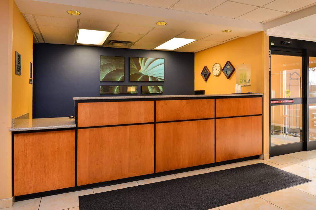 Holiday Inn Express Princeton By Ihg Eksteriør billede